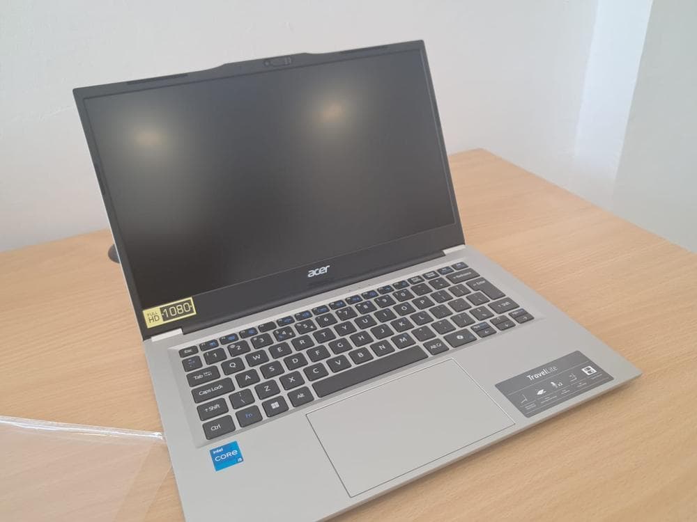 Acer Travel Lite (12th Gen i5)